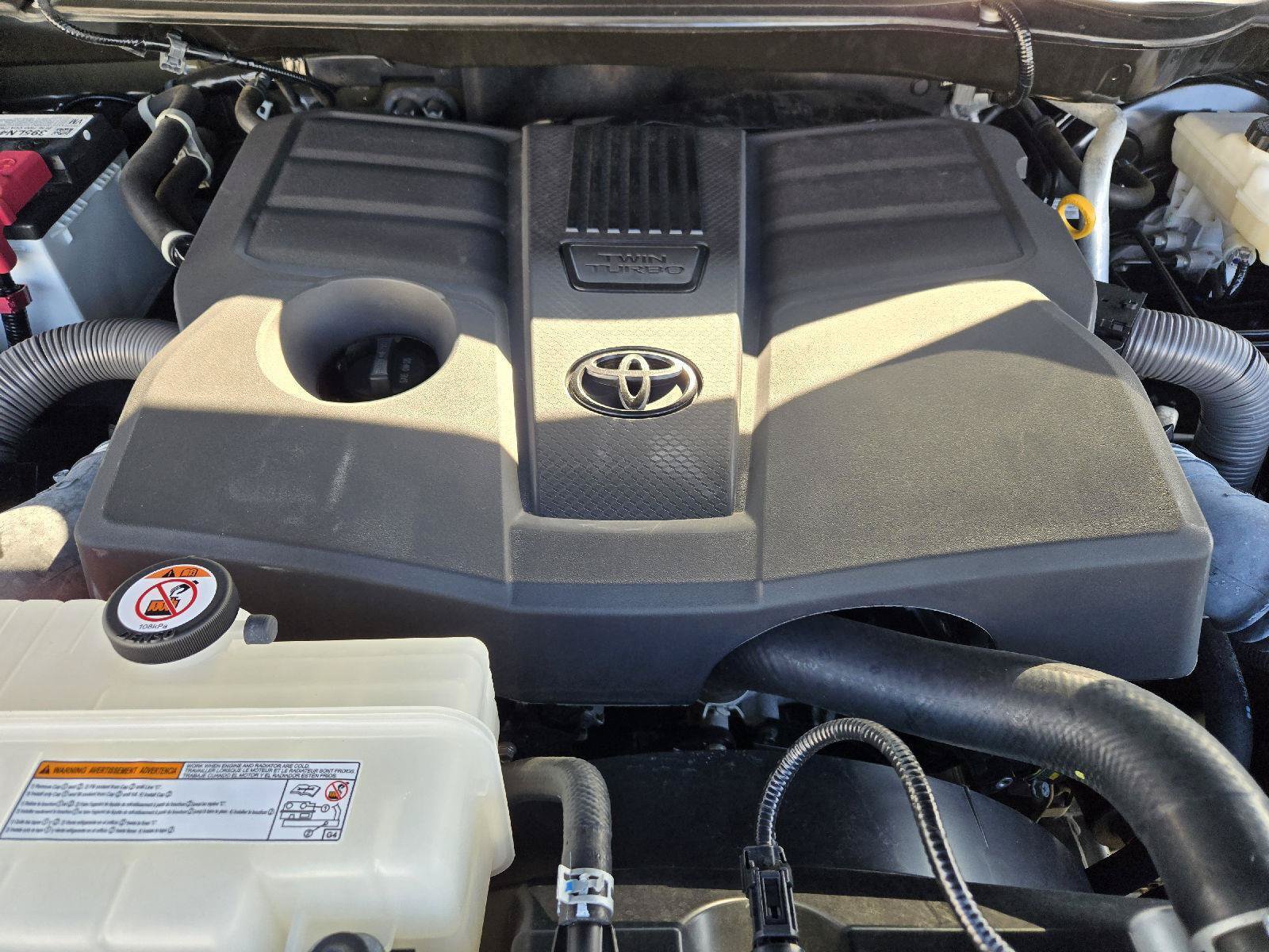 Used 2023 Toyota Tundra Platinum AWD/4WD image 30