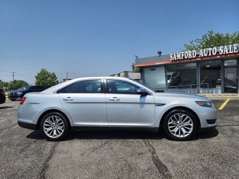 Used 2019 Ford Taurus Limited FWD image 8