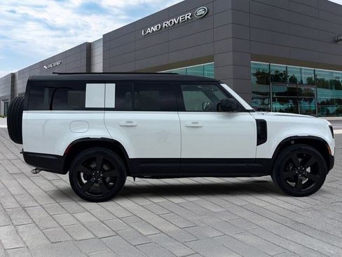 New 2026 Land Rover Defender 130 V8 image 6