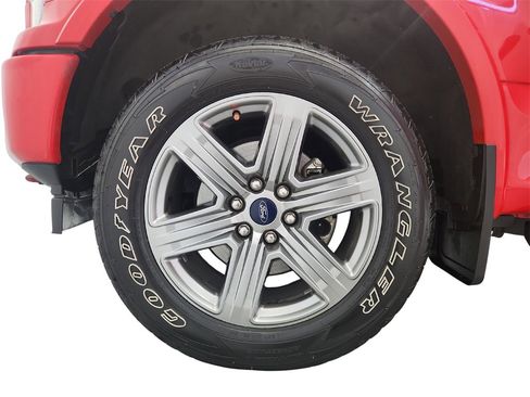 Used 2019 Ford F150 Lariat w/ Equipment Group 502A Luxury image 41