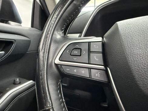 Used 2024 Toyota Highlander XLE image 15