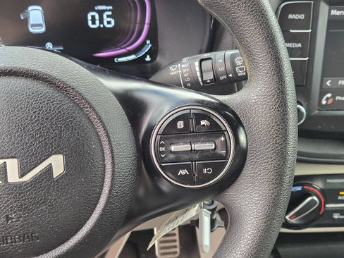Used 2024 Kia Soul LX w/ Option Group 015 FWD image 24