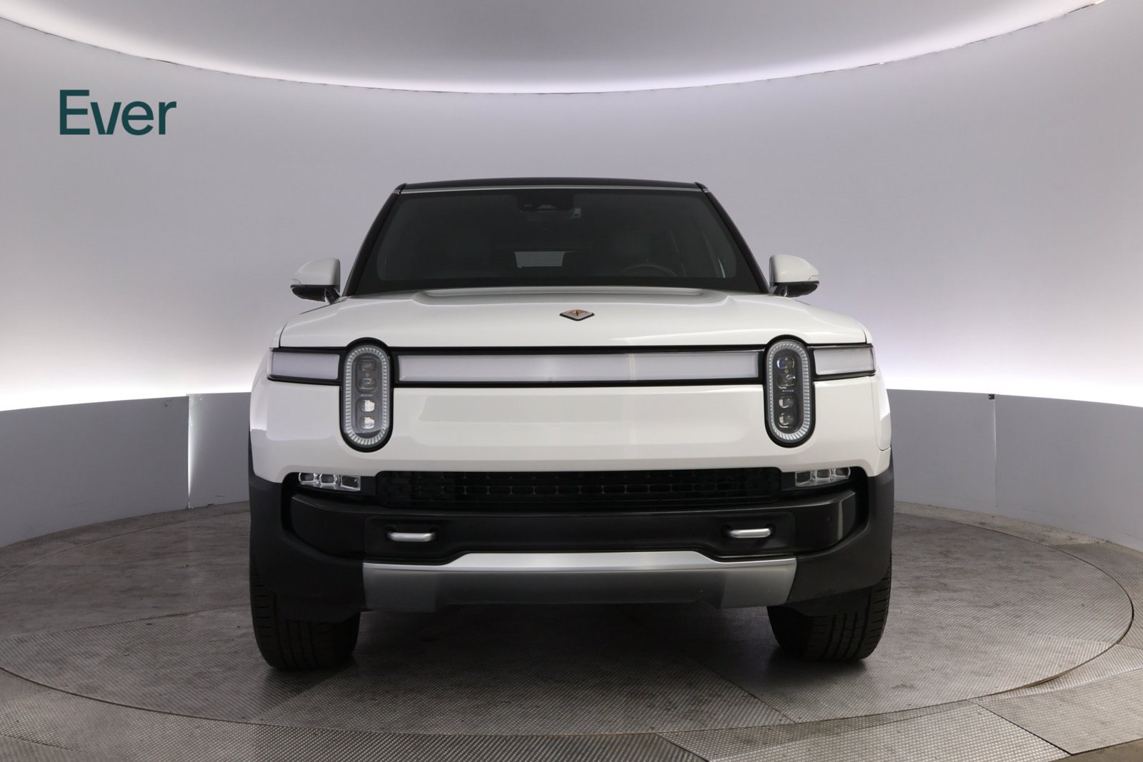 Used 2023 Rivian R1S Adventure Quad AWD/4WD image 12