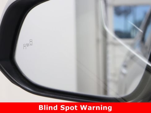 Certified 2022 Toyota RAV4 Limited image 23