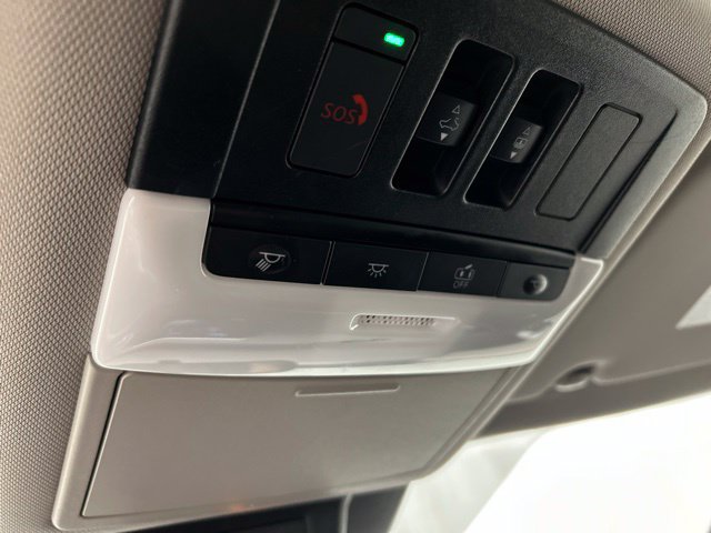 Used 2023 Nissan Rogue SV w/ SV Premium B Package AWD/4WD image 18