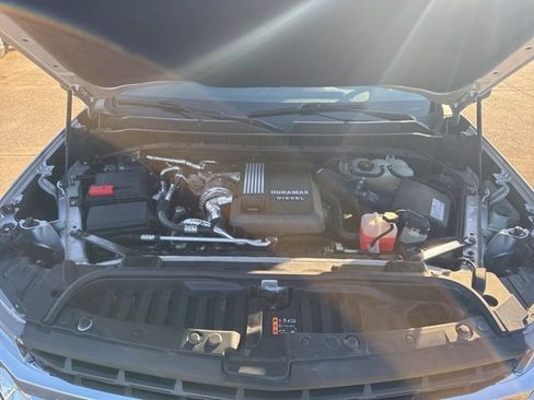 Used 2020 Chevrolet Silverado 1500 LT w/ All-Star Edition image 10