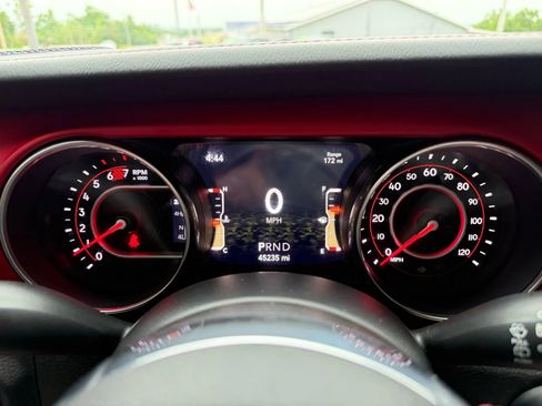 Used 2019 Jeep Wrangler Unlimited Rubicon image 11