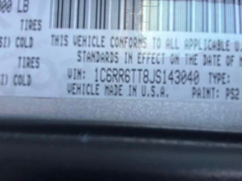 Used 2018 RAM 1500 Classic SLT image 26