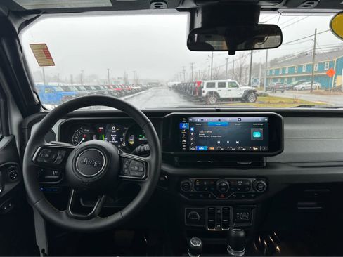 Used 2024 Jeep Wrangler Sport S w/ Convenience Group image 13