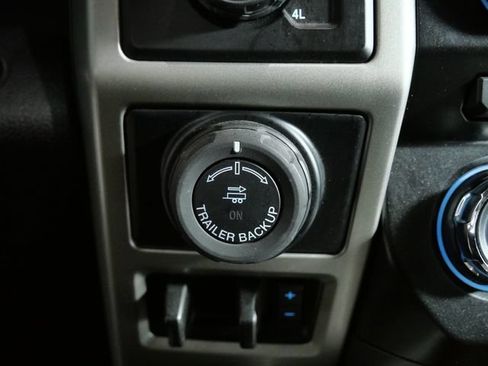 Used 2016 Ford F150 Lariat w/ Equipment Group 501A Mid AWD/4WD image 24