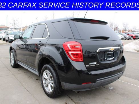Used 2017 Chevrolet Equinox LS image 5