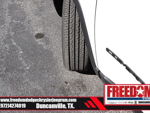 New 2026 Jeep Compass Latitude image 44