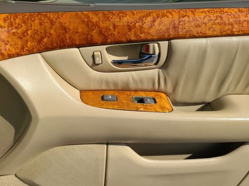 Used 2005 Lexus LS 430 image 22