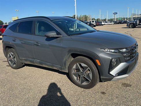 Used 2025 Hyundai Tucson SEL AWD/4WD image 7