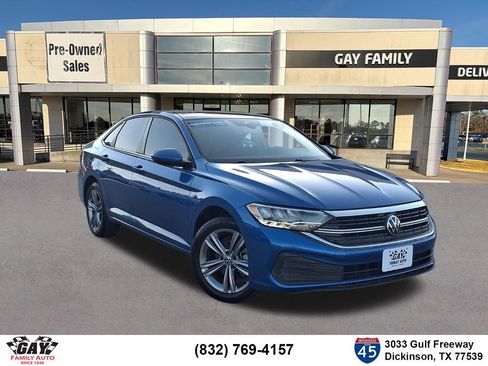Used 2023 Volkswagen Jetta SE FWD image 1