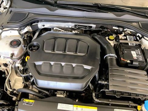 Used 2023 Volkswagen GTI Autobahn image 31