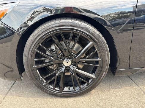 Used 2019 Honda Accord Sport image 11