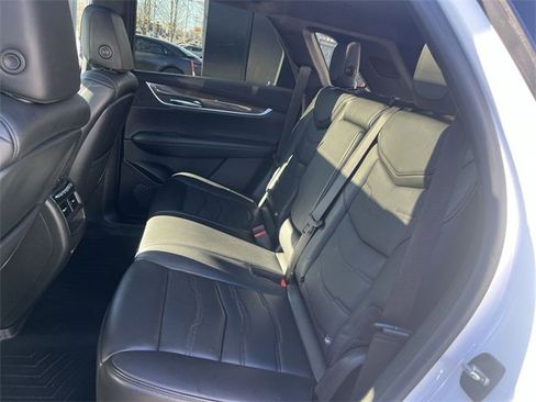 Used 2018 Cadillac XT5 Platinum image 22