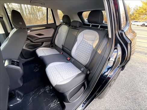 New 2026 Volkswagen Tiguan S image 15