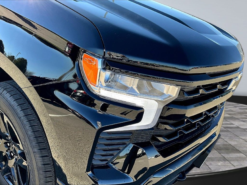 New 2026 Chevrolet Silverado 1500 RST w/ LPO, Dark Essentials Package AWD/4WD image 33