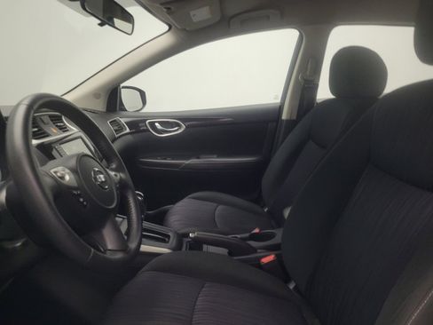 Used 2019 Nissan Sentra SV FWD image 17