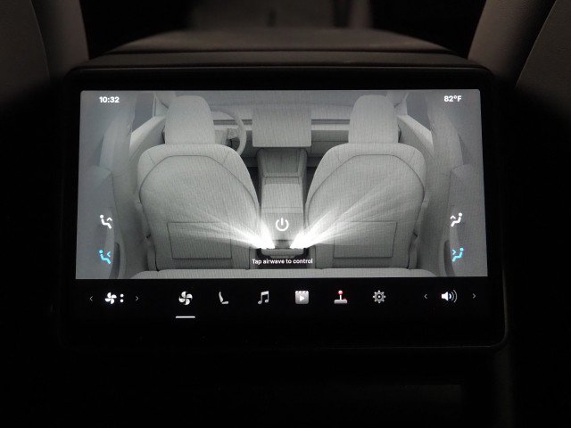 Used 2025 Tesla Model 3 Long Range RWD image 24