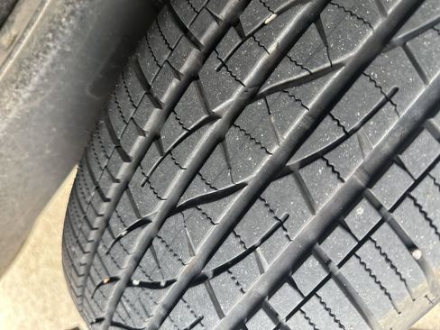 Used 2025 Toyota Tacoma SR5 image 9