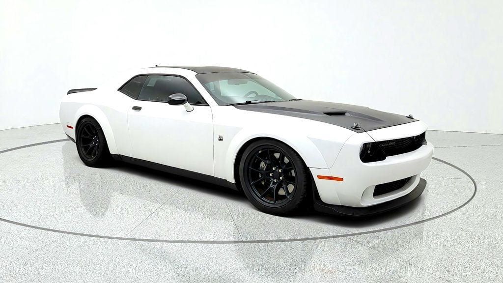 Used 2020 Dodge Challenger R/T Scat Pack RWD image 3