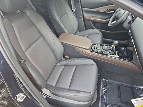 New 2025 MAZDA CX-30 2.5 Turbo w/ Premium Plus Pkg image 10