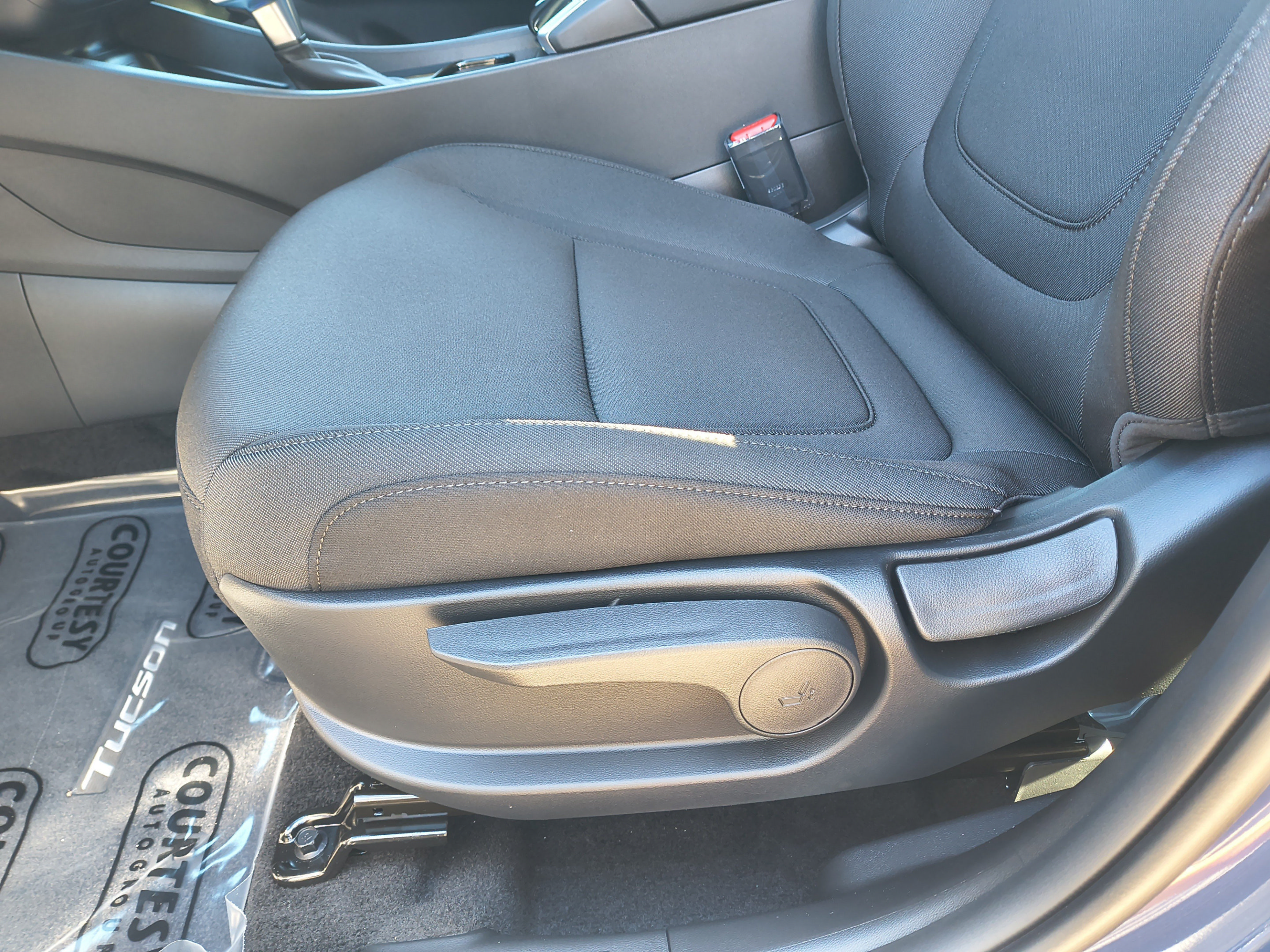 New 2026 Hyundai Tucson SE FWD image 18