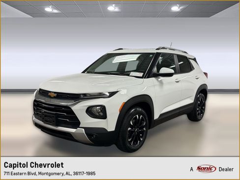 Used 2023 Chevrolet TrailBlazer LT FWD image 1