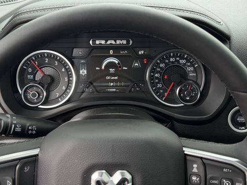 Used 2025 RAM 1500 Laramie w/ Laramie Southwest Edition AWD/4WD image 23