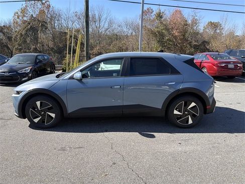 New 2026 Hyundai Ioniq 5 SEL image 4