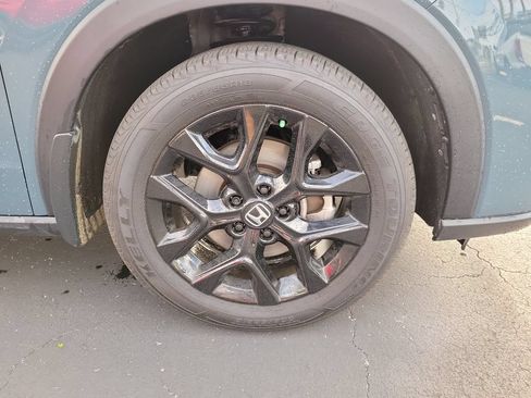 Certified 2025 Honda HR-V Sport image 7