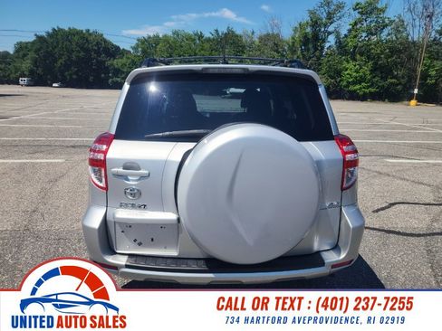 Used 2012 Toyota RAV4 4WD w/ Value Pkg image 4