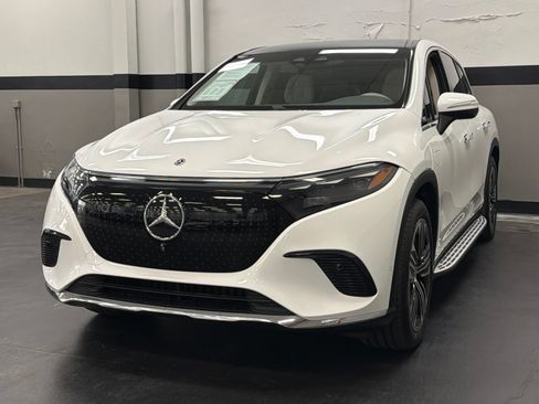 Certified 2024 Mercedes-Benz EQS 450+ SUV image 18