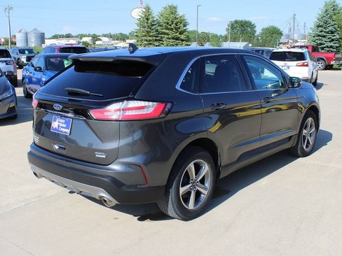 Used 2020 Ford Edge SEL w/ Convenience Package FWD image 5