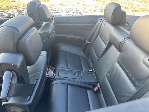 Used 2011 BMW 328i Convertible image 11