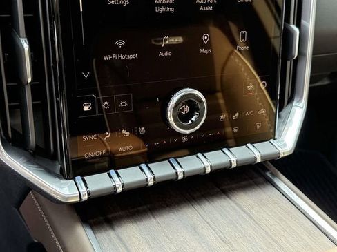 New 2026 GMC Acadia Denali Ultimate image 17