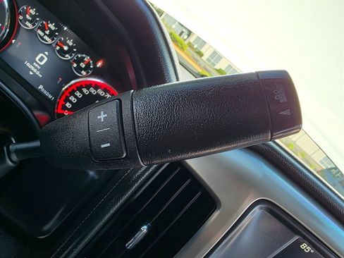 Used 2016 GMC Sierra 3500 Denali w/ Duramax Plus Package image 39