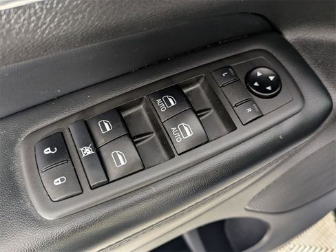 Certified 2021 Jeep Grand Cherokee Limited image 13