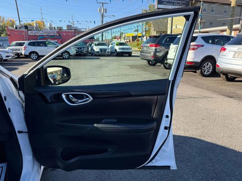 Used 2019 Nissan Sentra SV w/ Special Edition Package image 47