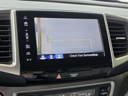 Used 2017 Honda Ridgeline RTL-T image 18
