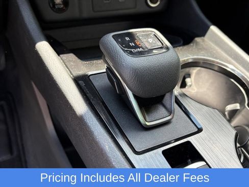 Used 2025 Nissan Rogue SV AWD/4WD image 24