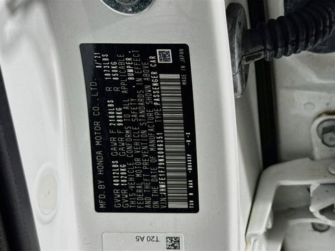 Certified 2022 Honda Civic EX image 38