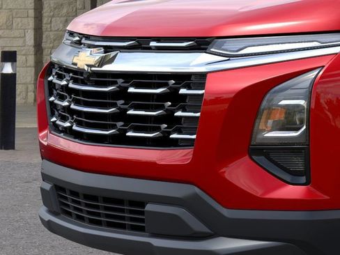 New 2026 Chevrolet Equinox LT w/ Convenience Package II FWD image 13