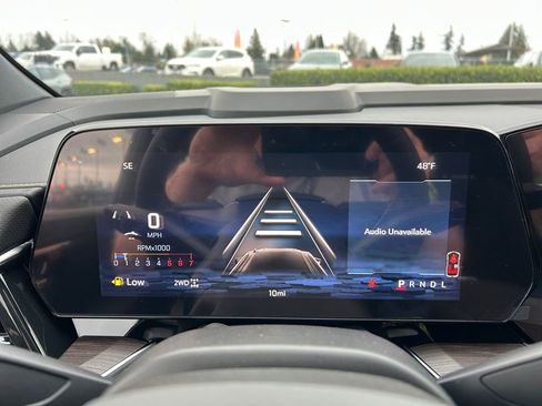 New 2026 Chevrolet Suburban Premier image 16