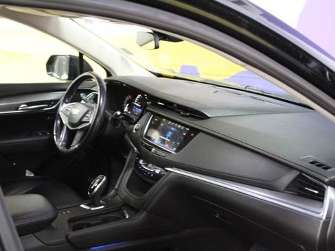 Used 2019 Cadillac XT5 Luxury AWD/4WD image 12