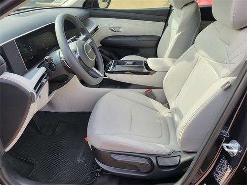 New 2026 Hyundai Tucson Blue SE image 14