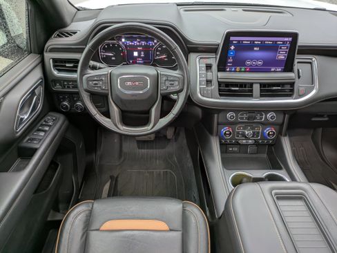 Used 2021 GMC Yukon XL AT4 w/ AT4 Premium Package image 20